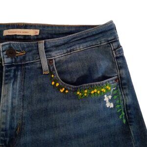 Levi's 721 Premium high rise skinny jeans sz 29